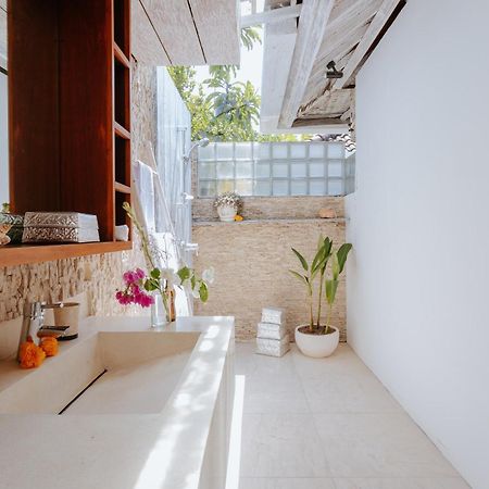 Umah Veluvana Canggu Exterior foto